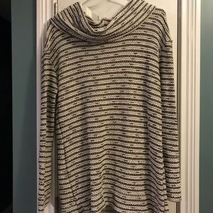 NWT Merona Cowl Neck Sweater tan/Black